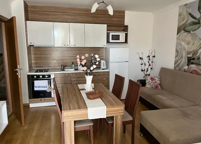 Sweet Homes 5 - For Guests Sunny Beach