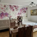 Sweet Homes 5 - For Guests *