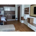 Sweet Homes 5 - For Guests Апартаменты *