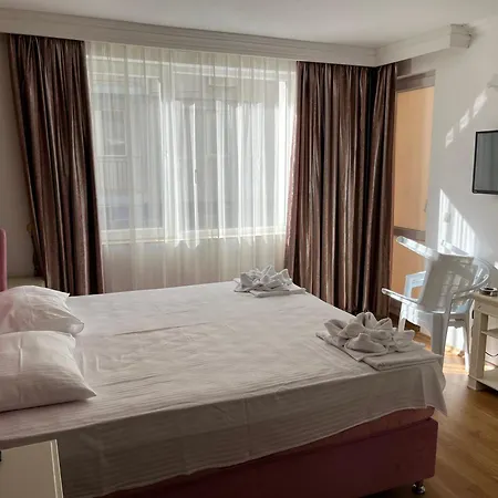 Апартамент Sweet Homes 5 - For Guests Слънчев бряг